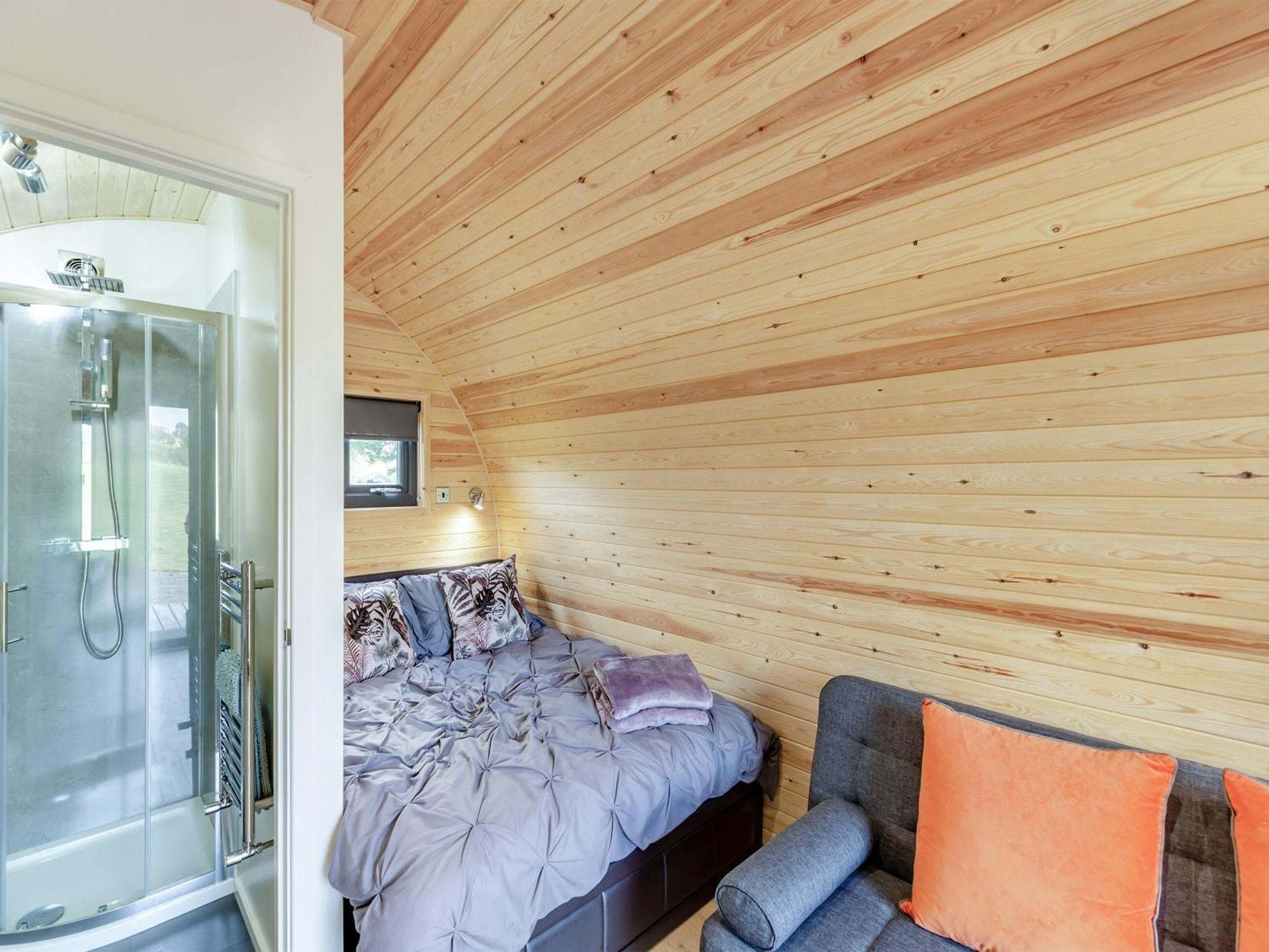 Chestnut-Uk36261 Villa Llanfair Caereinion Bagian luar foto